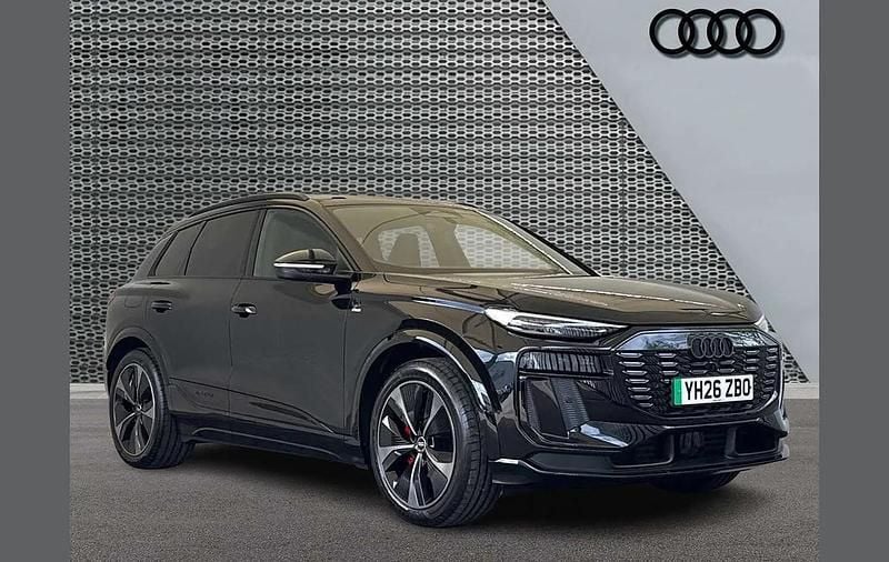 New Audi Q6 e-tron Comfort 182 kW (248 HP) 2026 Black SUV