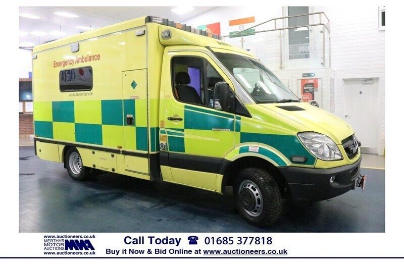 Yellow Used 2012 Mercedes Sprinter Van | £5,550 (Fair price) - Image 1/4