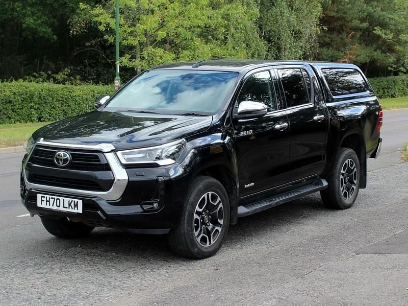 Black Used 2021 Toyota HiLux Pickup | £23,500 (Good price) - Image 1/4