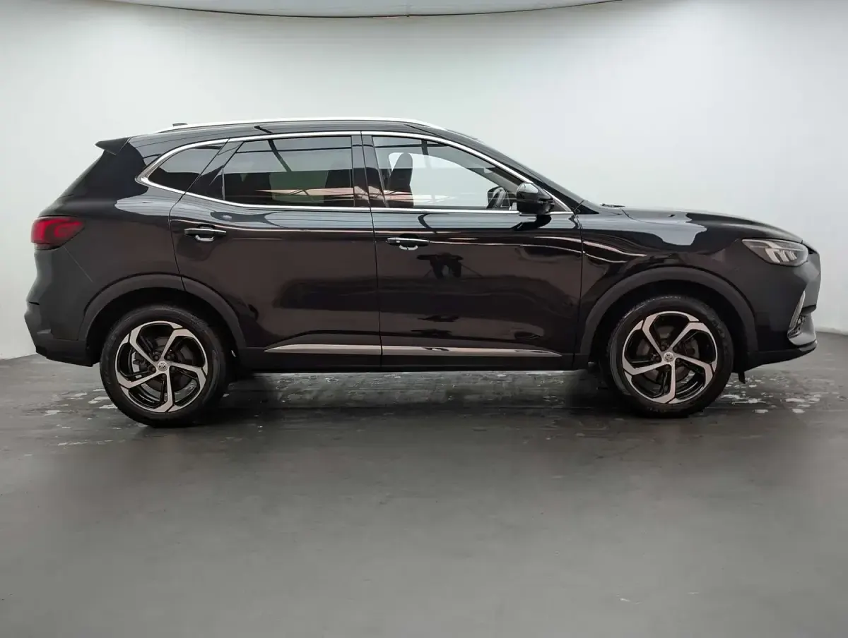 Used MG HS Trophy 162 HP (119 kW) 2024 Black SUV