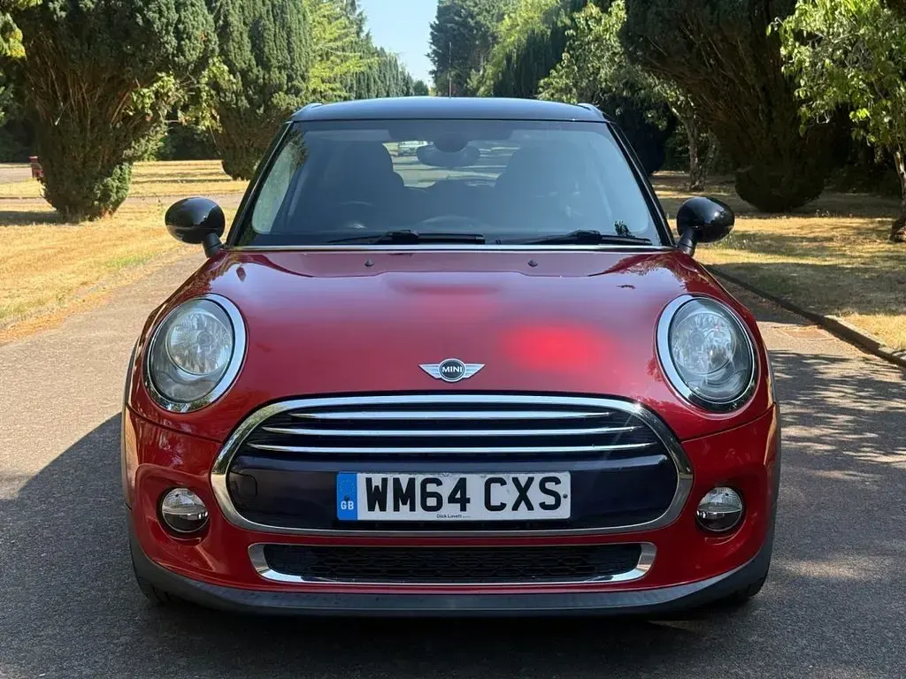 Used Mini Cooper Hatch 2014 Red Hatchback