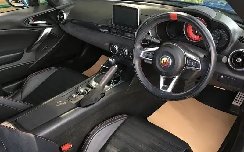 Used Abarth 124 Spider 170 HP (125 kW) 2019 Cabriolet