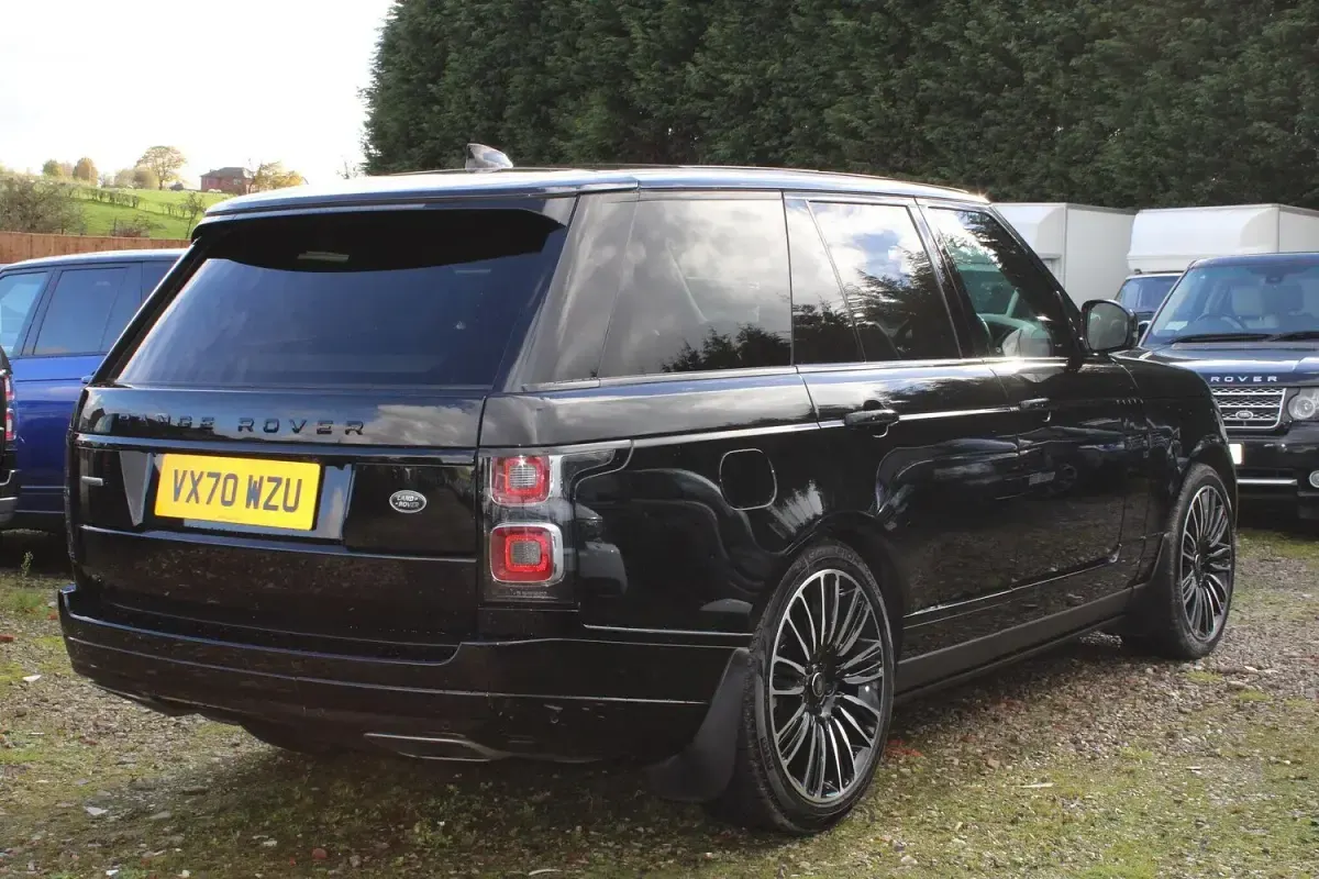 Used Land Rover Range Rover Autobiography 339 HP (249 kW) 2020 Black SUV