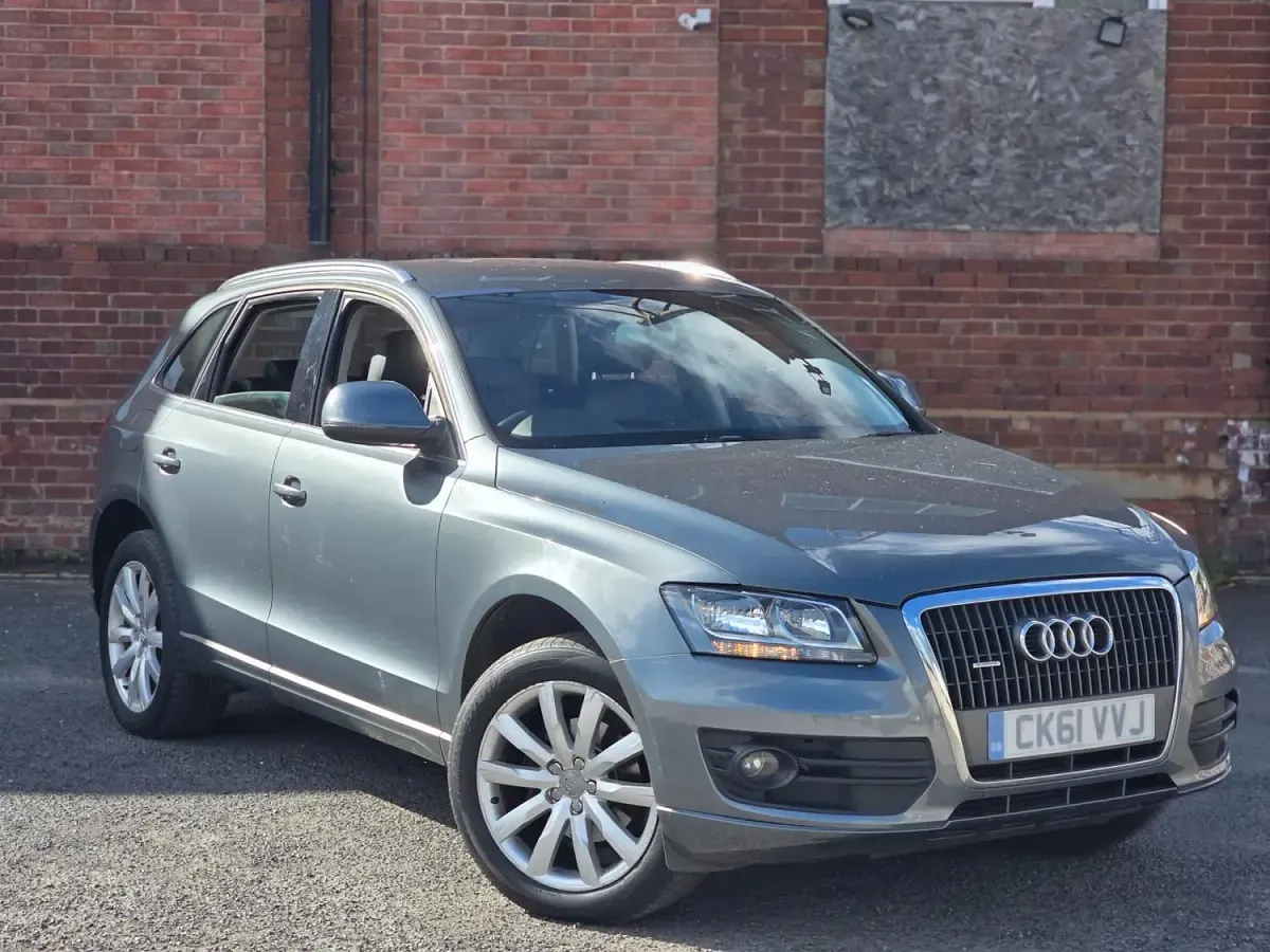 Used Audi Q5 2011 Grey SUV
