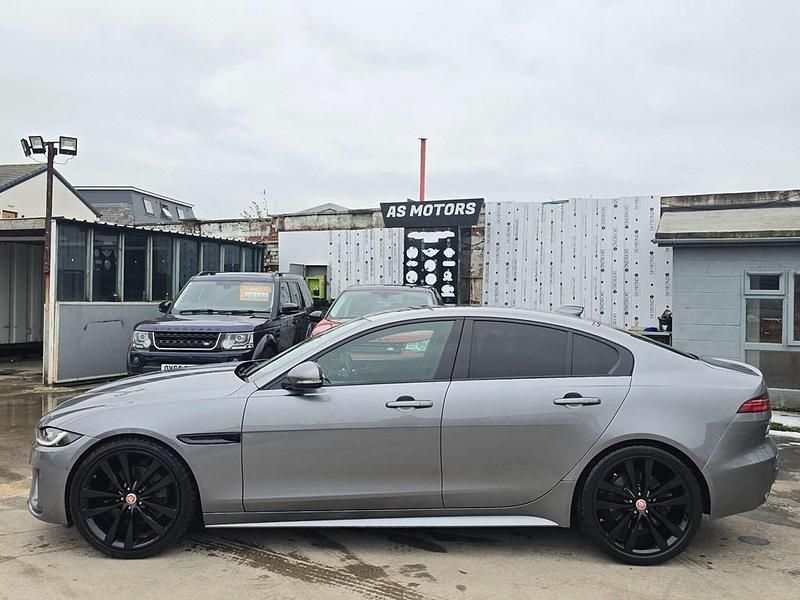 Used Jaguar XE R-Dynamic 180 HP (132 kW) 2019 Grey Sedan
