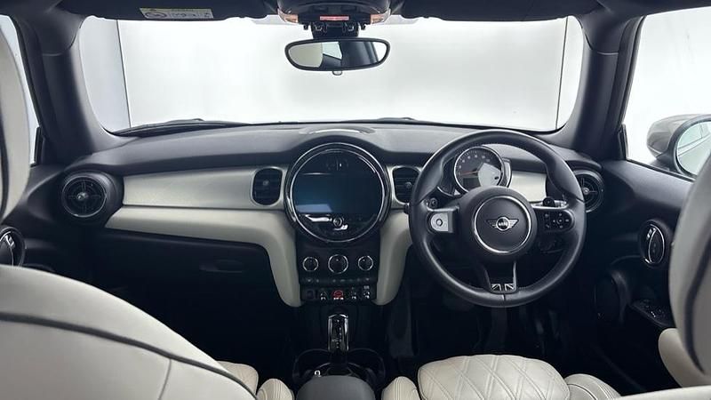 Used Mini Cooper S Exclusive 176 HP (129 kW) 2023 Black Hatchback