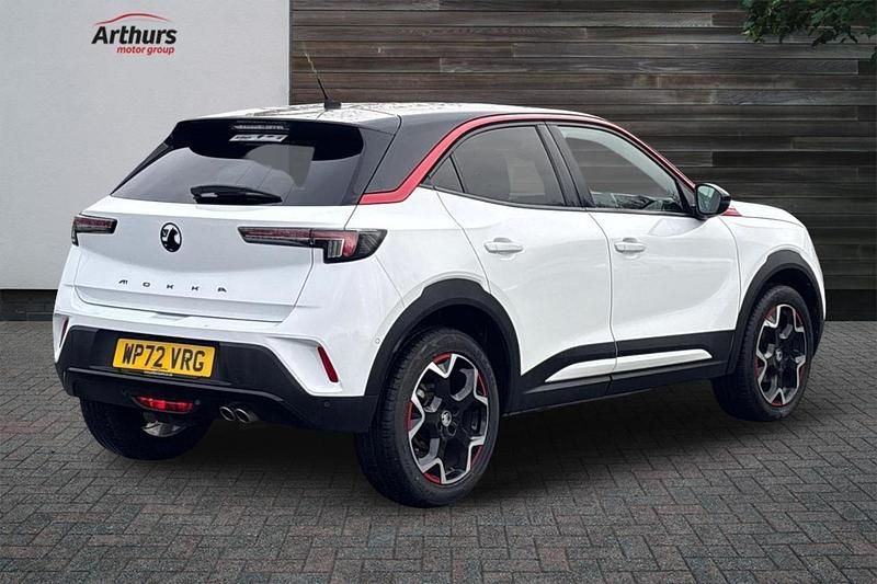 Used Vauxhall Mokka GS Line 128 HP (94 kW) 2022 White SUV