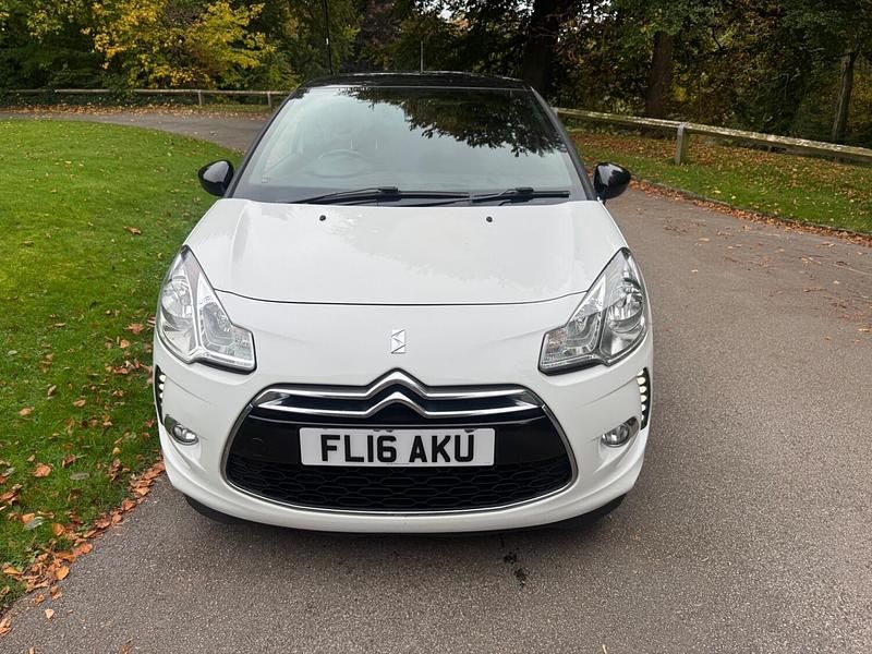 Used DS Automobiles DS3 2016 White Hatchback
