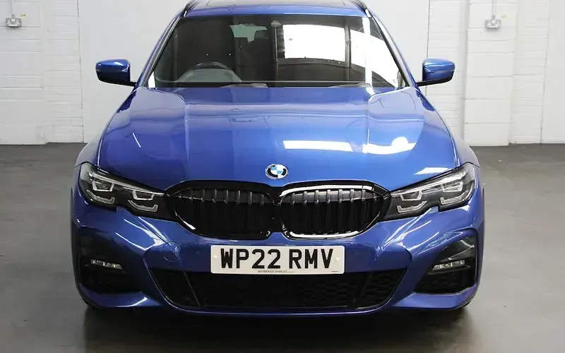Used BMW 320 M Sport 184 HP (135 kW) 2022 Blue Estate