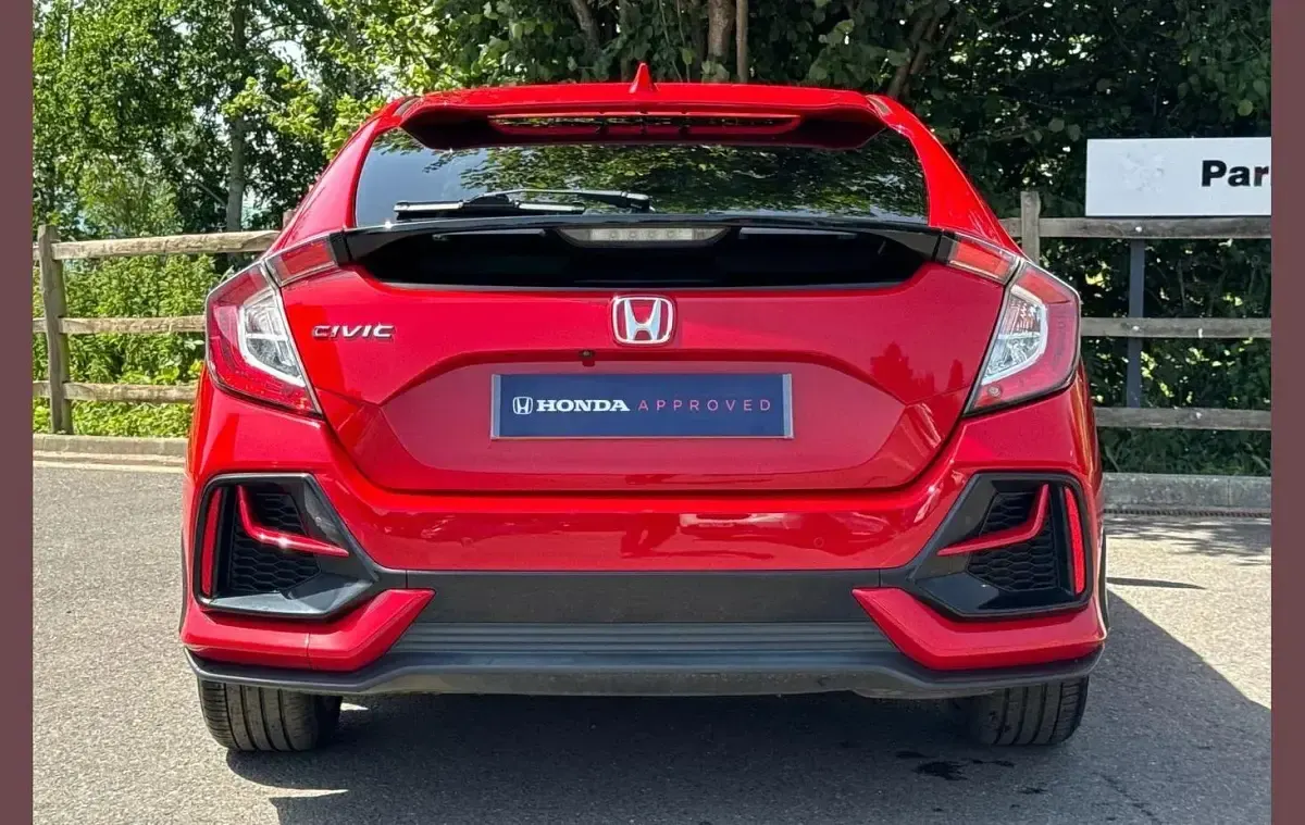 Used Honda Civic SR 126 HP (92 kW) 2020 Red Hatchback