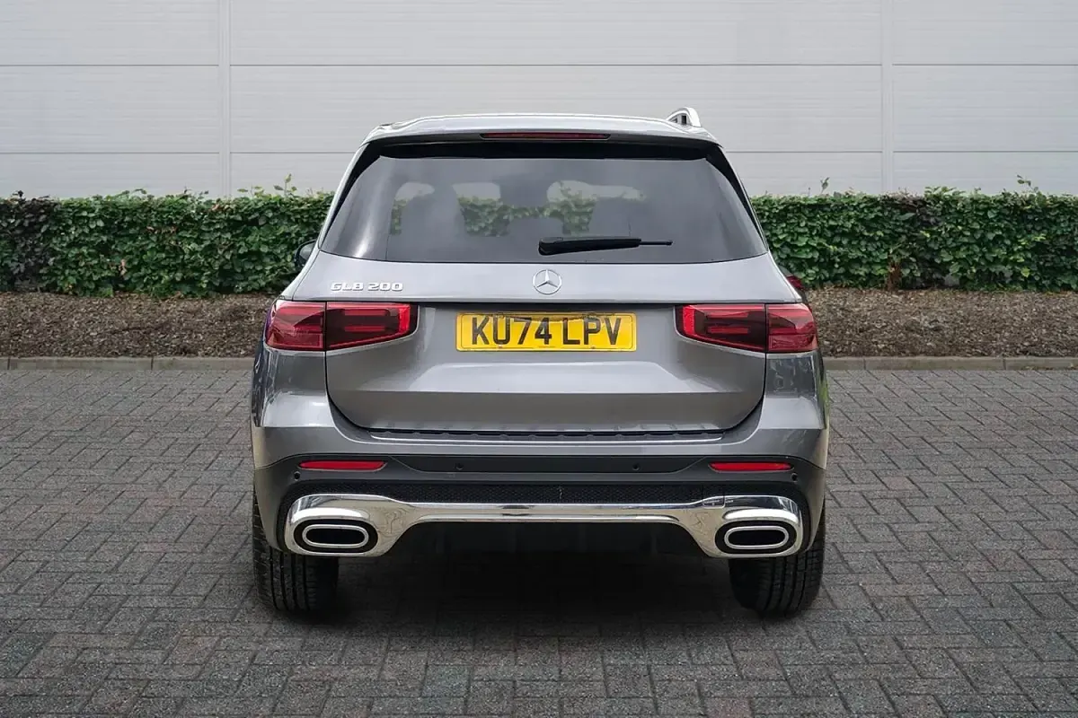 Used Mercedes GLB200 Executive 163 HP (119 kW) 2025 Grey SUV