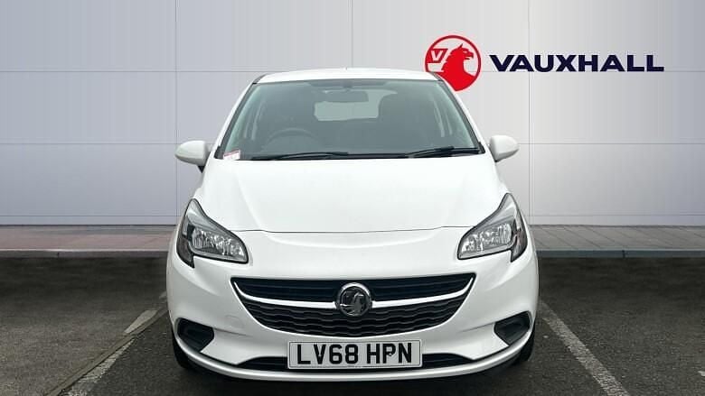 Used Vauxhall Corsa Sport 75 HP (55 kW) 2018 White Hatchback
