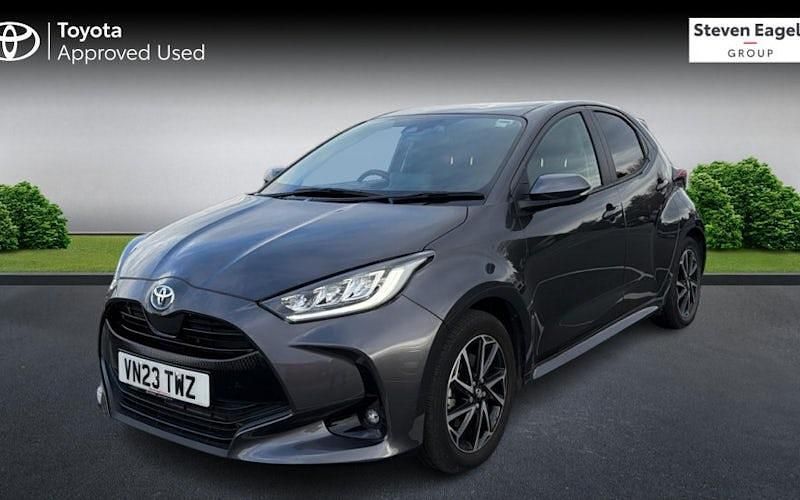 Used Toyota Yaris Hybrid Design 116 HP (85 kW) 2025 Hatchback