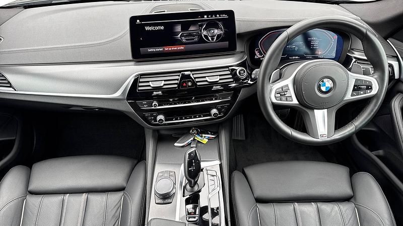 Usado BMW 520 M Sport 187 CV (137 kW) 2023 Negro