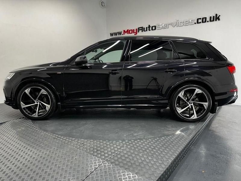 Used Audi Q7 Black Edition 231 HP (169 kW) 2020 Black SUV