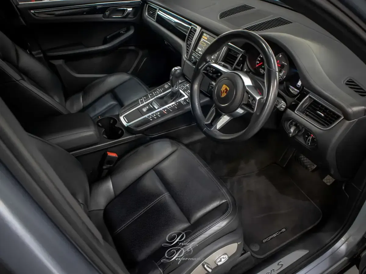 Używany Porsche Macan S 2015 Srebrny SUV