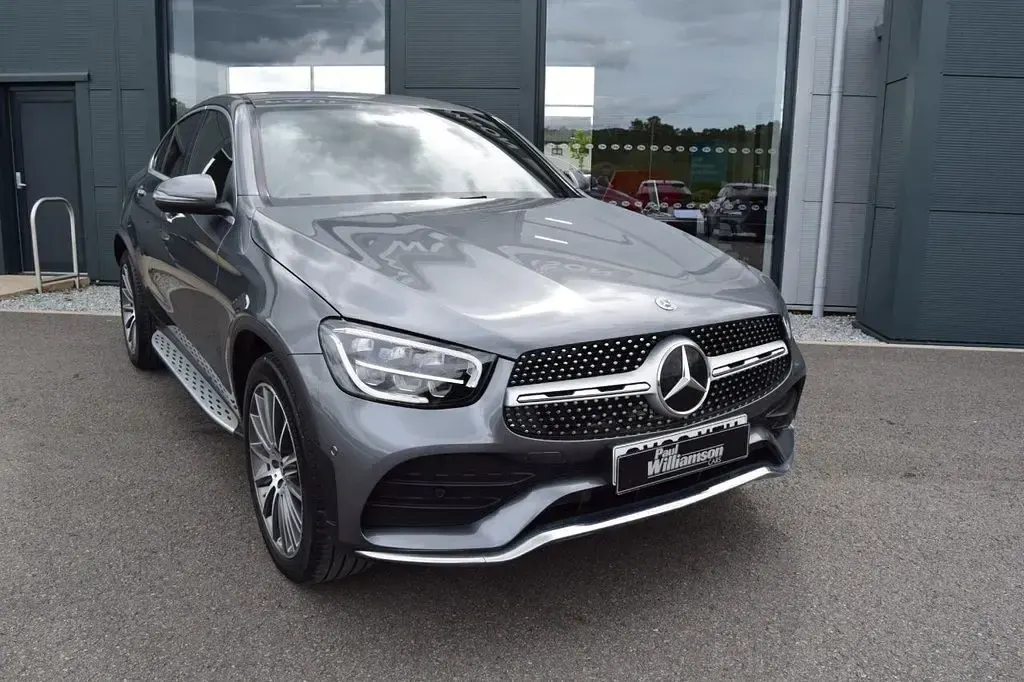 Used Mercedes GLC220 AMG Line Premium 2023 Grey SUV