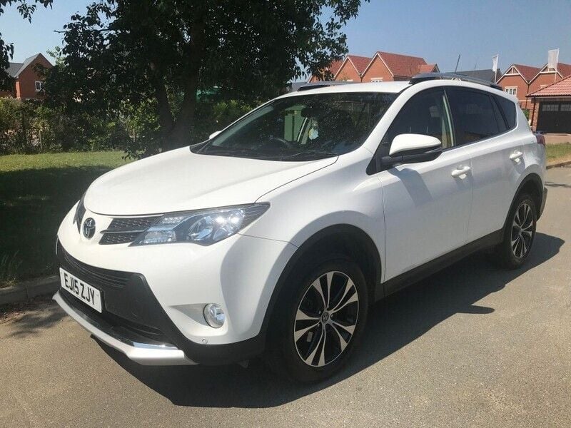 Used 2015 Toyota RAV4 SUV | £8,998 (Fair price) - Image 1/4