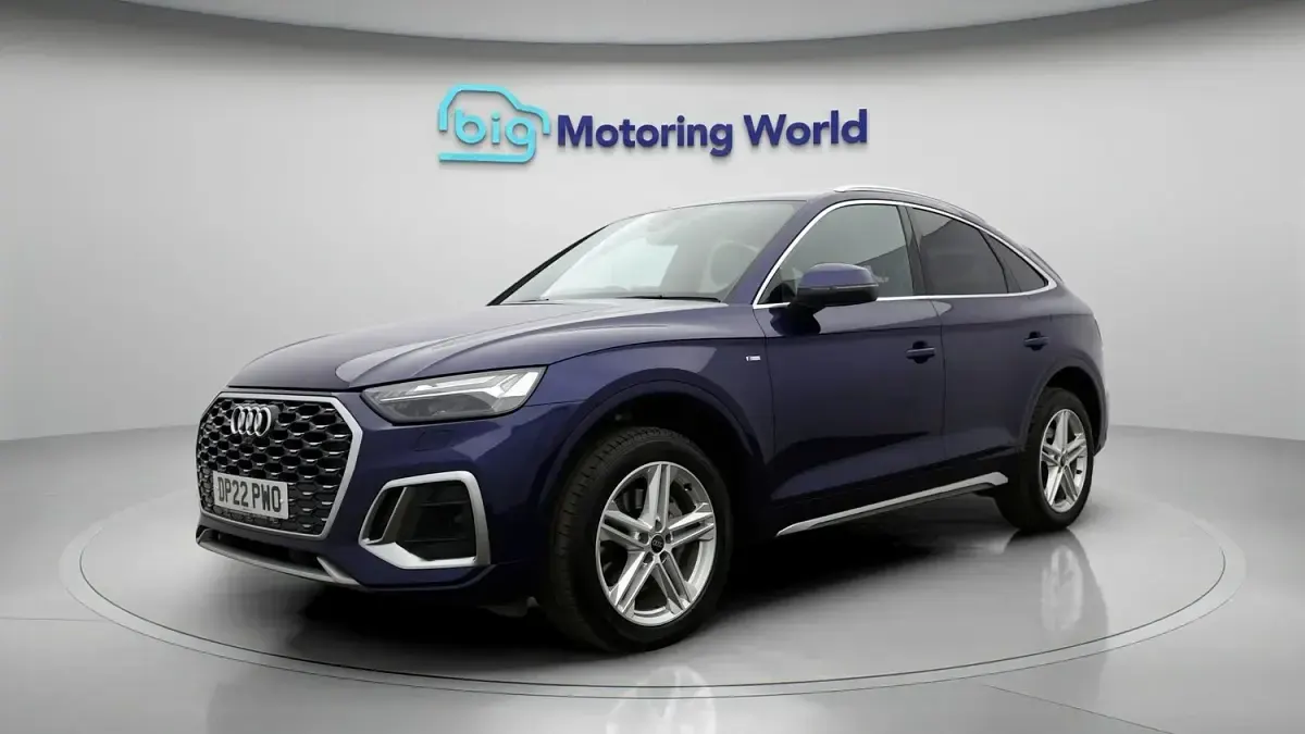 Used Audi Q5 Sportback S-Line 204 HP (150 kW) 2022 Blue SUV