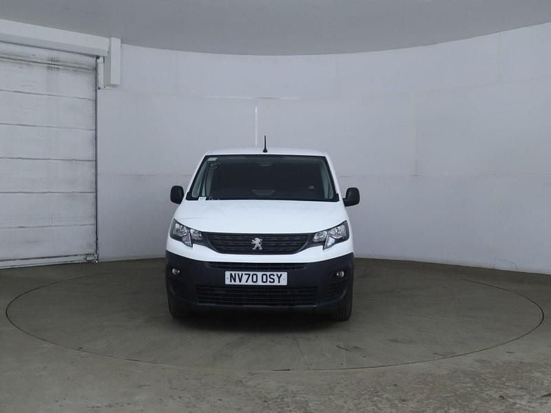 Image 2/4