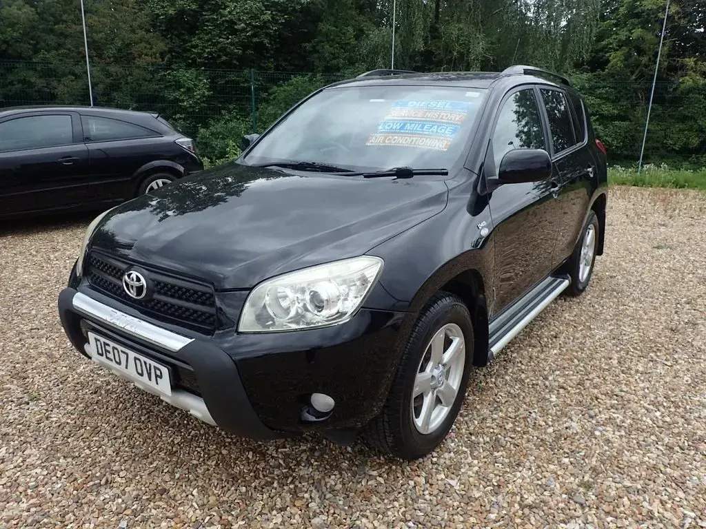 Used Toyota RAV4 134 HP (98 kW) 2007 Black SUV