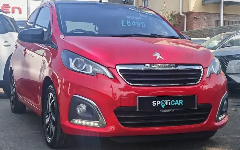 Used Peugeot 108 Allure 72 HP (52 kW) 2022 Hatchback