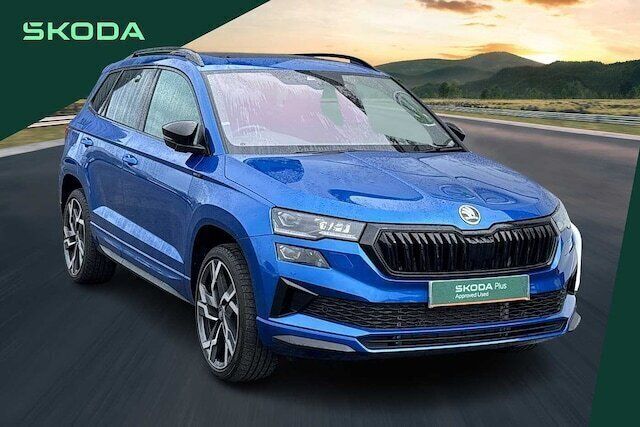 Race blue metallic Used 2025 Skoda Karoq SportLine SUV | £31,990 (A bit pricey) - Image 1/4