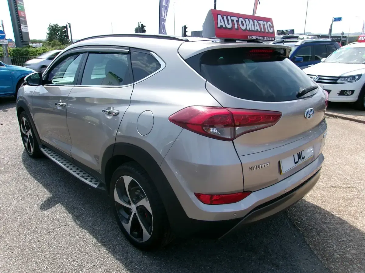 Used Hyundai Tucson Premium SE 136 HP (100 kW) 2015 Beige SUV