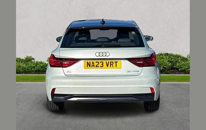 Used Audi A1 Sport 108 HP (79 kW) 2023 Silver SUV