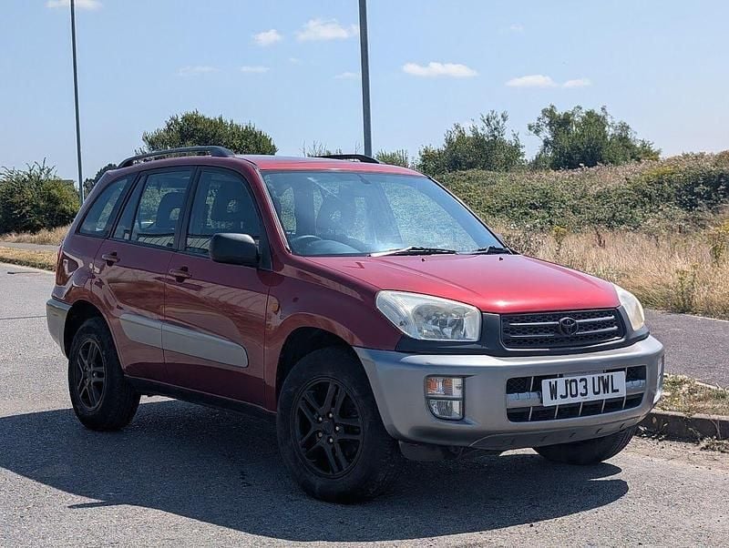 Red Used 2003 Toyota RAV4 SUV | £2,500 (Good price) - Image 1/4