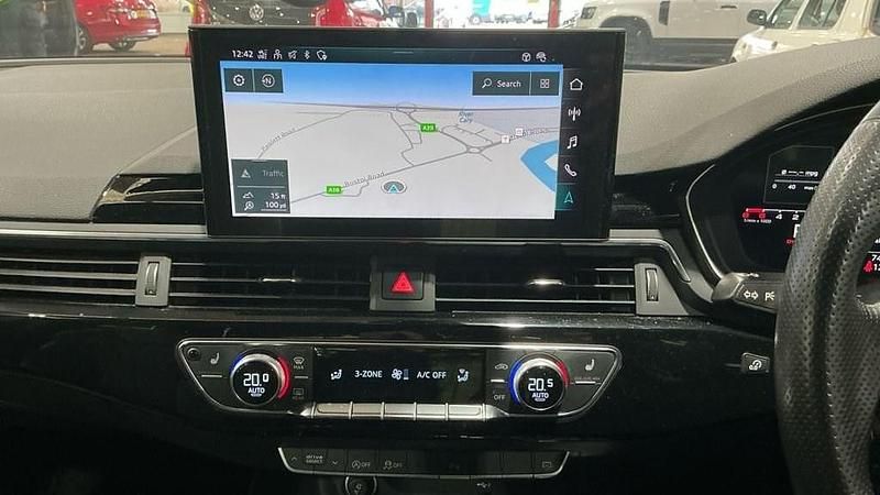 Used Audi A4 Black Edition 150 HP (110 kW) 2020 White Sedan