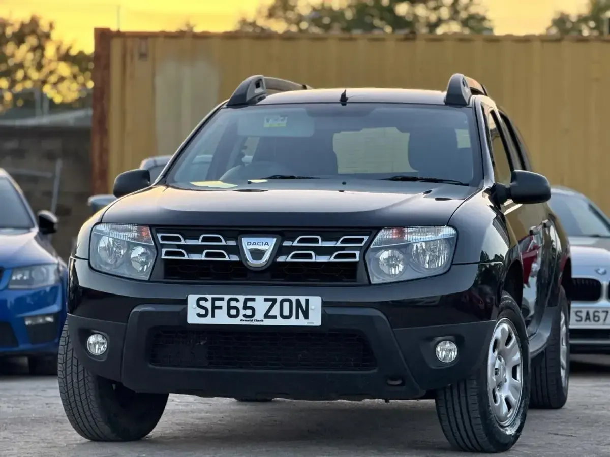 Begagnad Dacia Duster Ambiance 110 HK (80 kW) 2016 Svart SUV