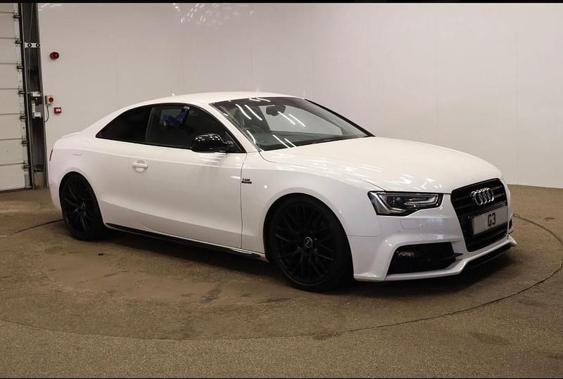 Used Audi A5 Advanced 177 HP (130 kW) 2015 White Coupe