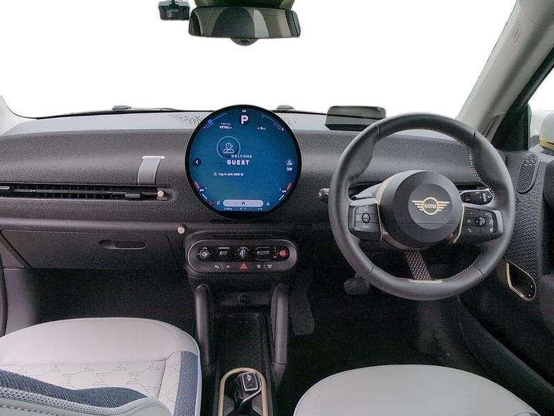 Used Mini Cooper Hatch 135 kW (184 HP) 2024 Yellow Hatchback