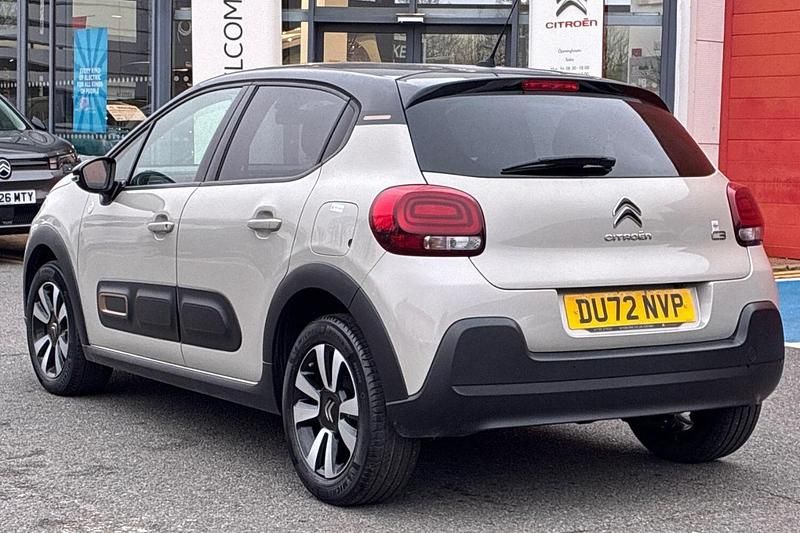 Used Citroën C3 PureTech 82 HP (60 kW) 2023 Beige Hatchback