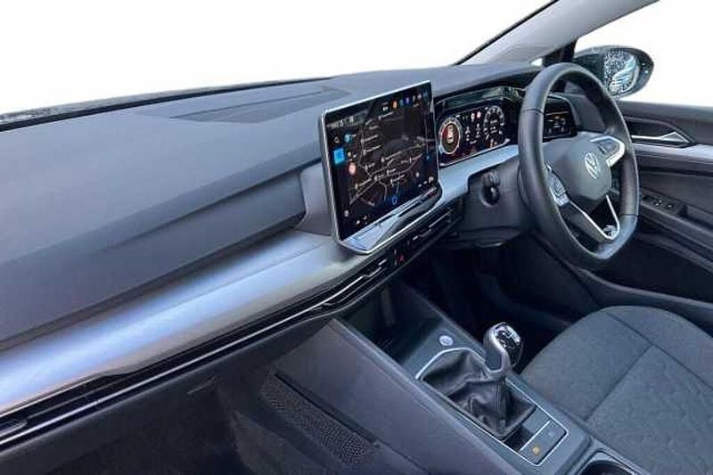 Used VW Golf VIII 115 HP (84 kW) 2024