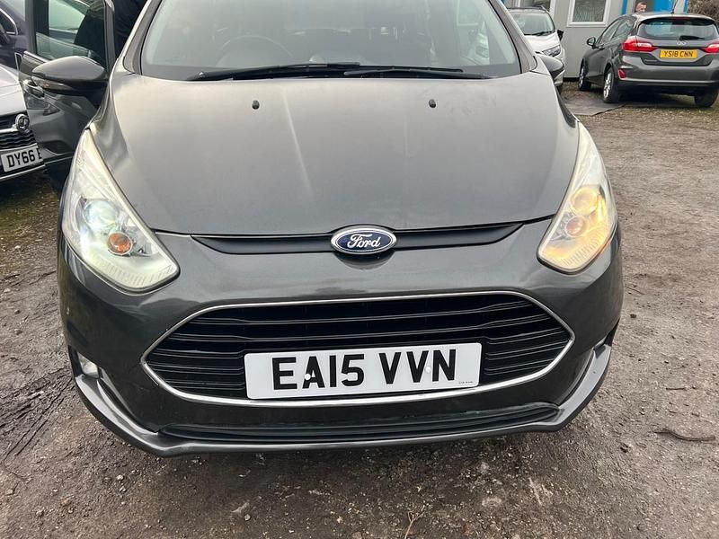 Used Ford B-MAX Titanium 105 HP (77 kW) 2015 Grey MPV