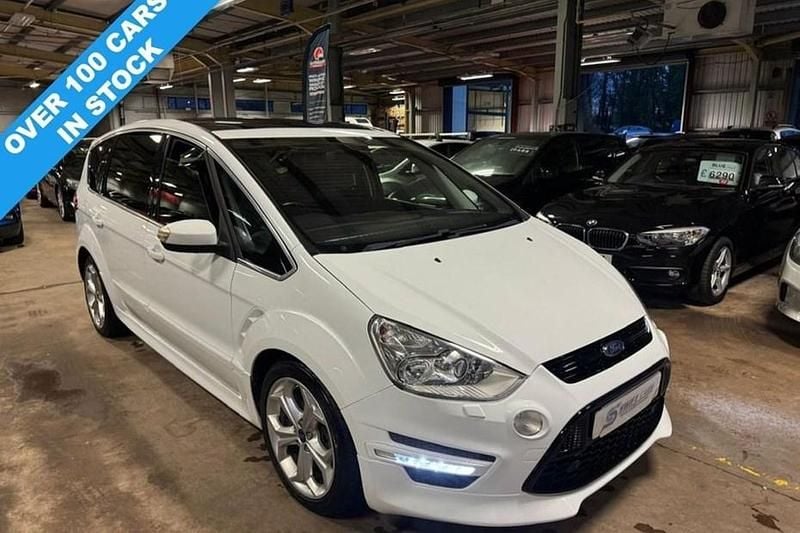 White Used 2014 Ford S-MAX Titanium X MPV | £10,990 (Expensive) - Image 1/1