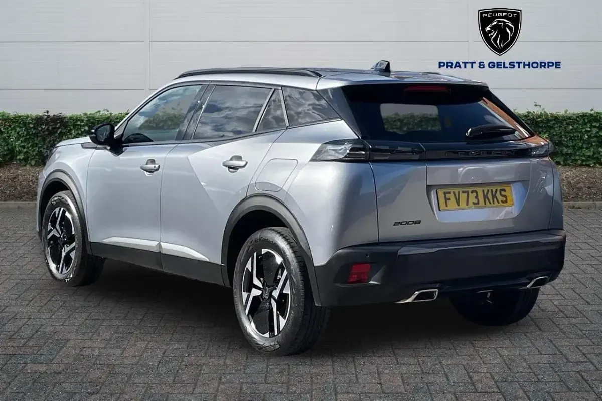 Used Peugeot 2008 Allure 129 HP (94 kW) 2023 Grey SUV