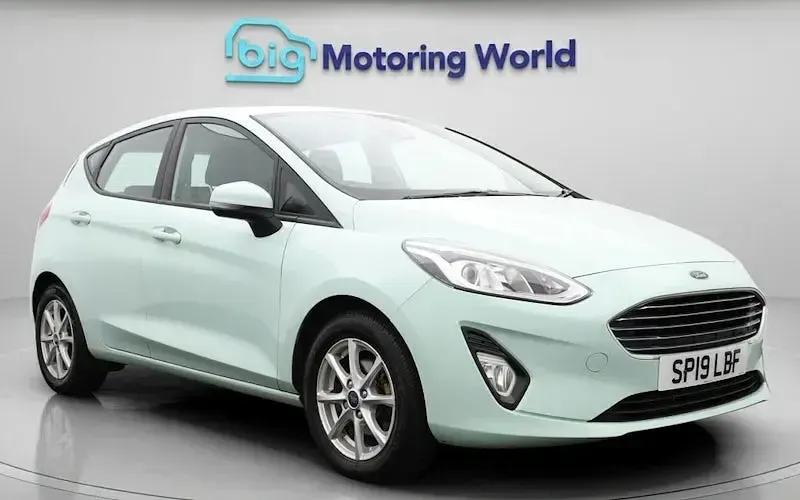 Used Ford Fiesta Zetec 86 HP (63 kW) 2019 Hatchback