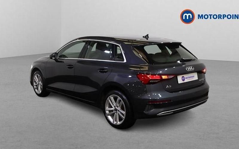 Used Audi A3 Sportback e-tron Sport 204 HP (150 kW) 2025 Hatchback