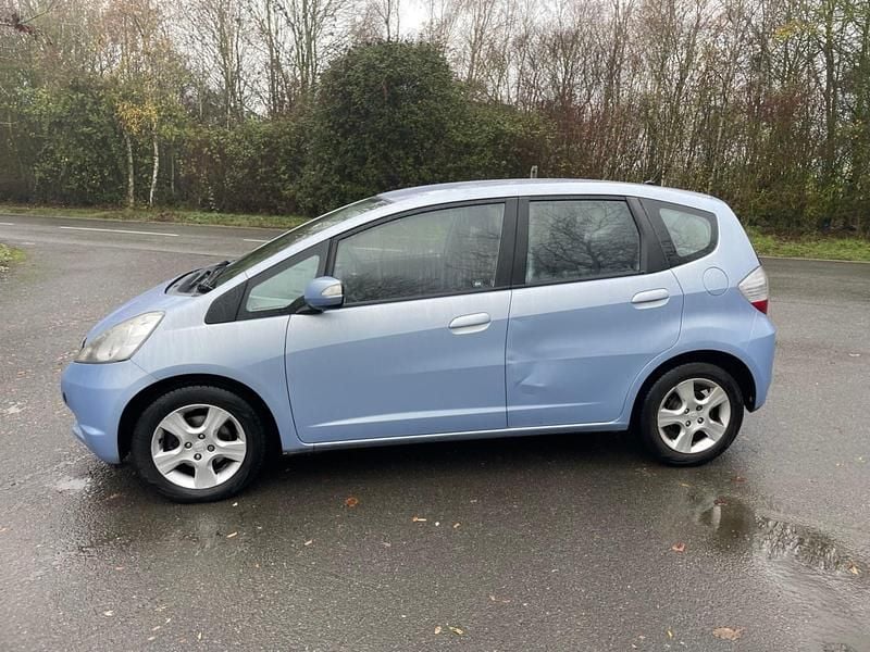 Used Honda Jazz ES 2010 Blue Hatchback
