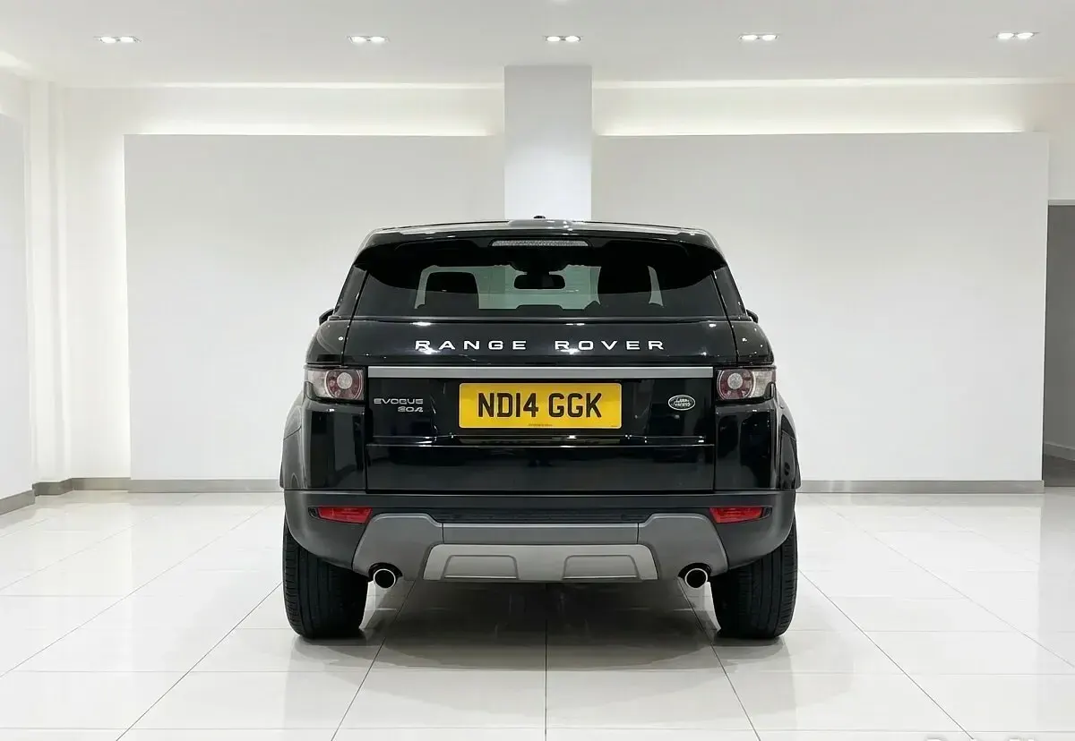 Used Land Rover Range Rover evoque Pure 188 HP (138 kW) 2014 Black SUV