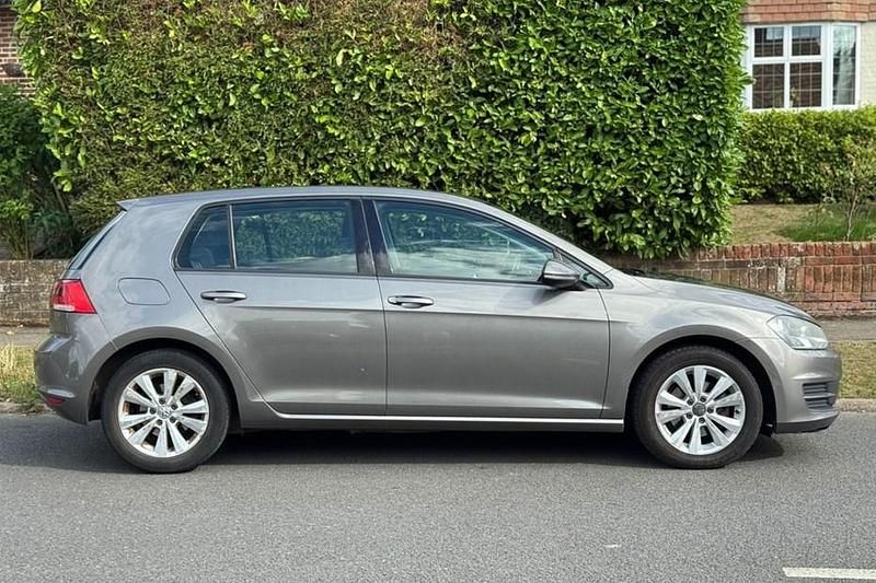 Used 2013 VW Golf VII SE Hatchback | £3,750 (Super price) - Image 1/1