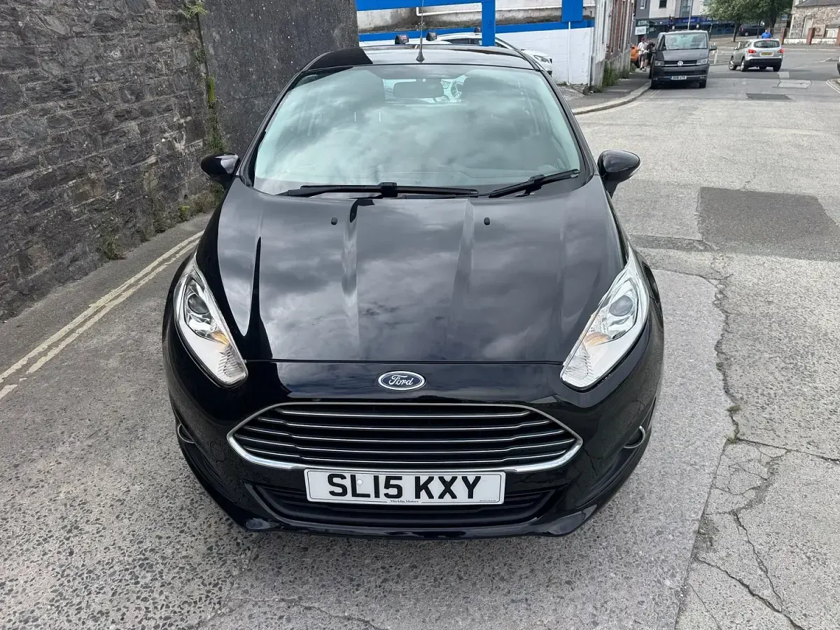 Used Ford Fiesta Zetec 2015 Black Hatchback