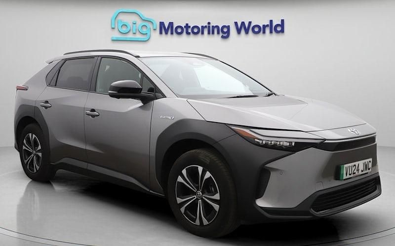 Used 2025 Toyota bZ4X SUV | £23,800 (Good price) - Image 1/4