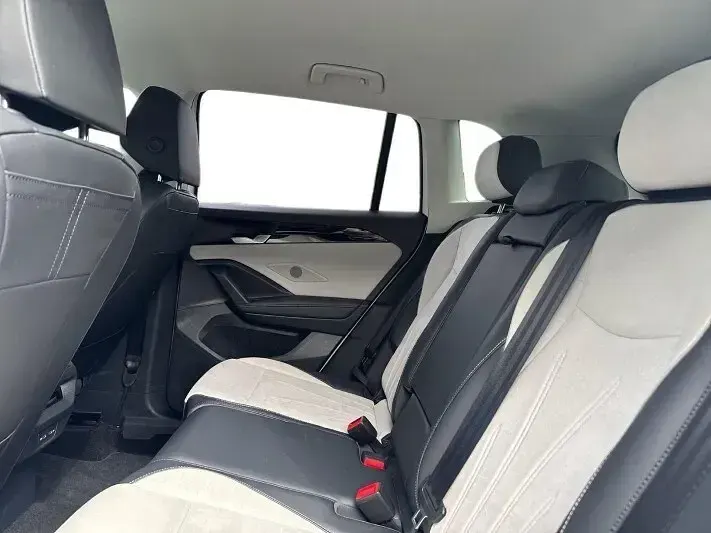 Used VW Tiguan Elegance 150 HP (110 kW) 2024 White SUV