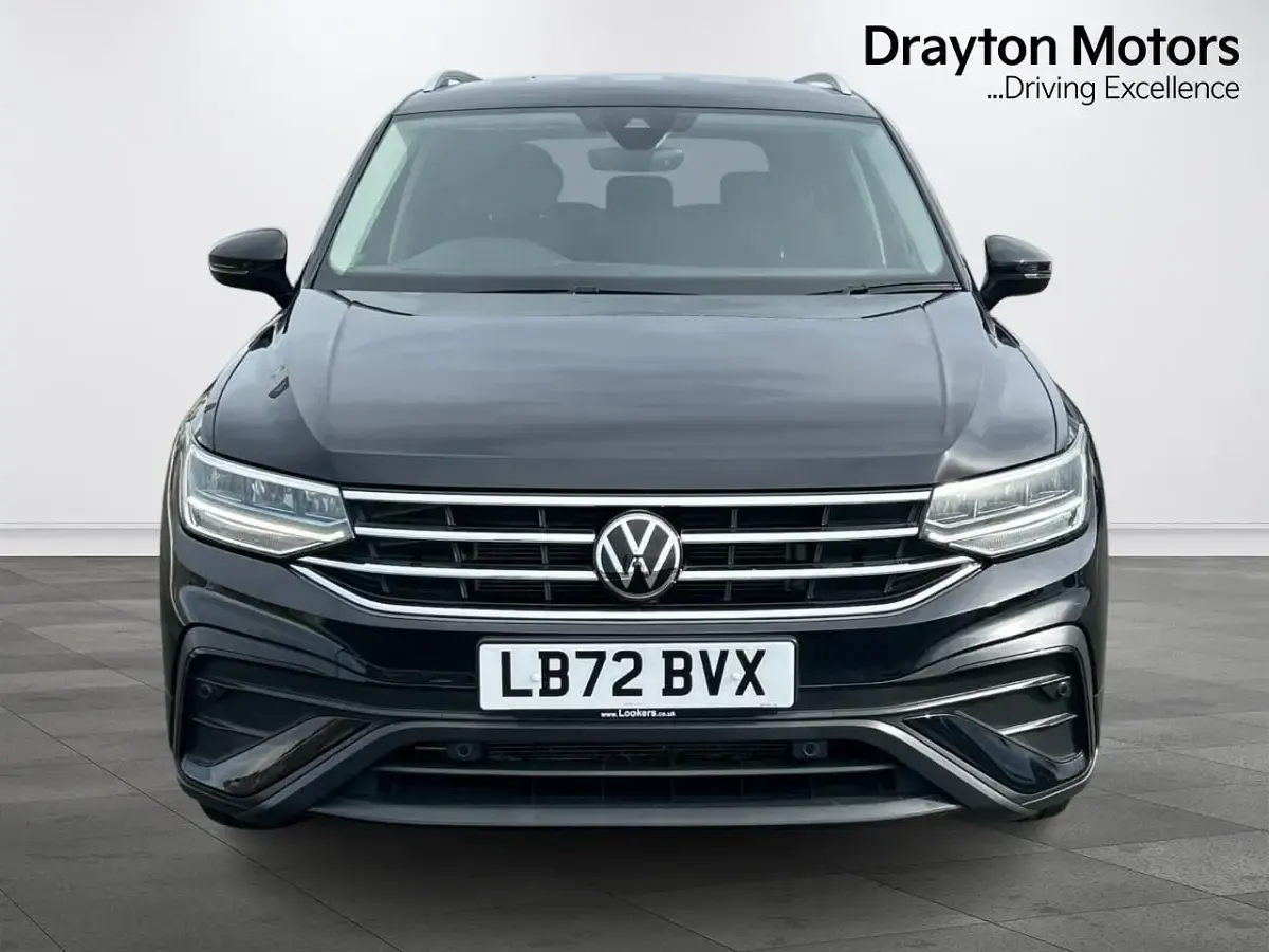 Używany VW Tiguan Allspace S 150 KM (110 kW) 2022 Czarny SUV