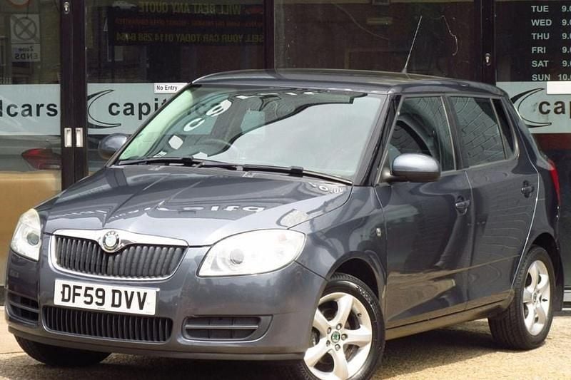 Grey Used 2010 Skoda Fabia Hatchback | £3,489 (Fair price) - Image 1/1