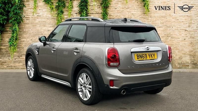 Used Mini Cooper Countryman Exclusive 134 HP (98 kW) 2019 Silver SUV